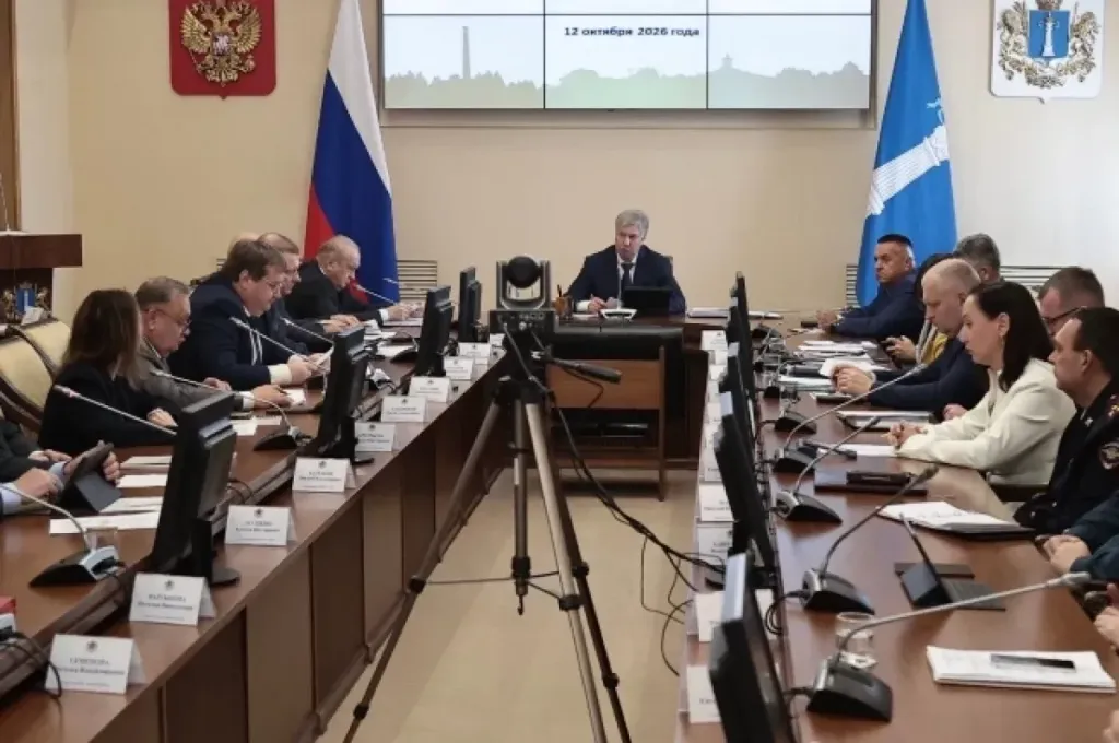 Губернатор Русских сохранил почти весь состав правительства области